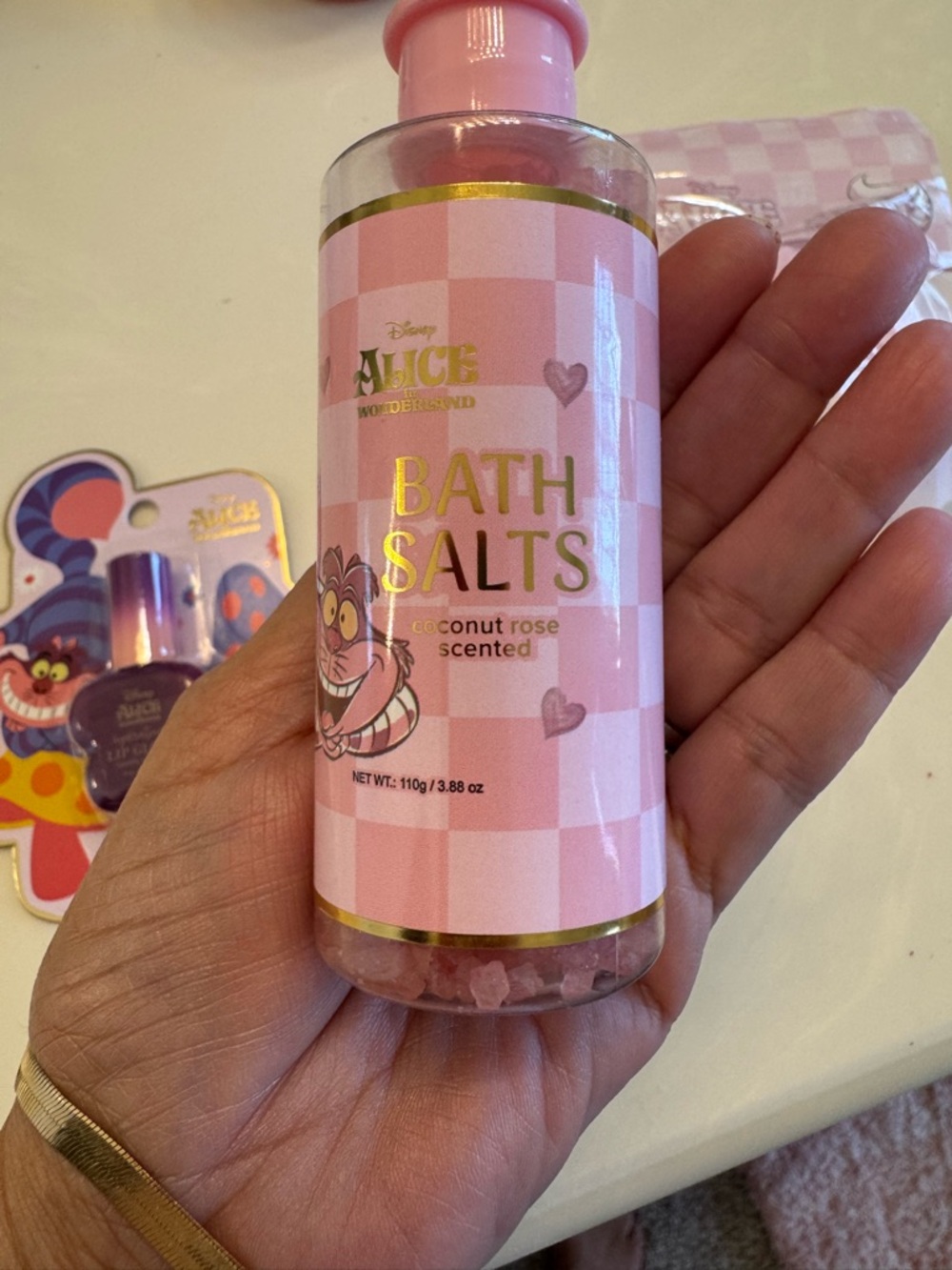 Disney Alice in Wonderland Cheshire Cat Spa Bundle Bath Bomb Lip Gloss Body Care - Picture 5 of 8